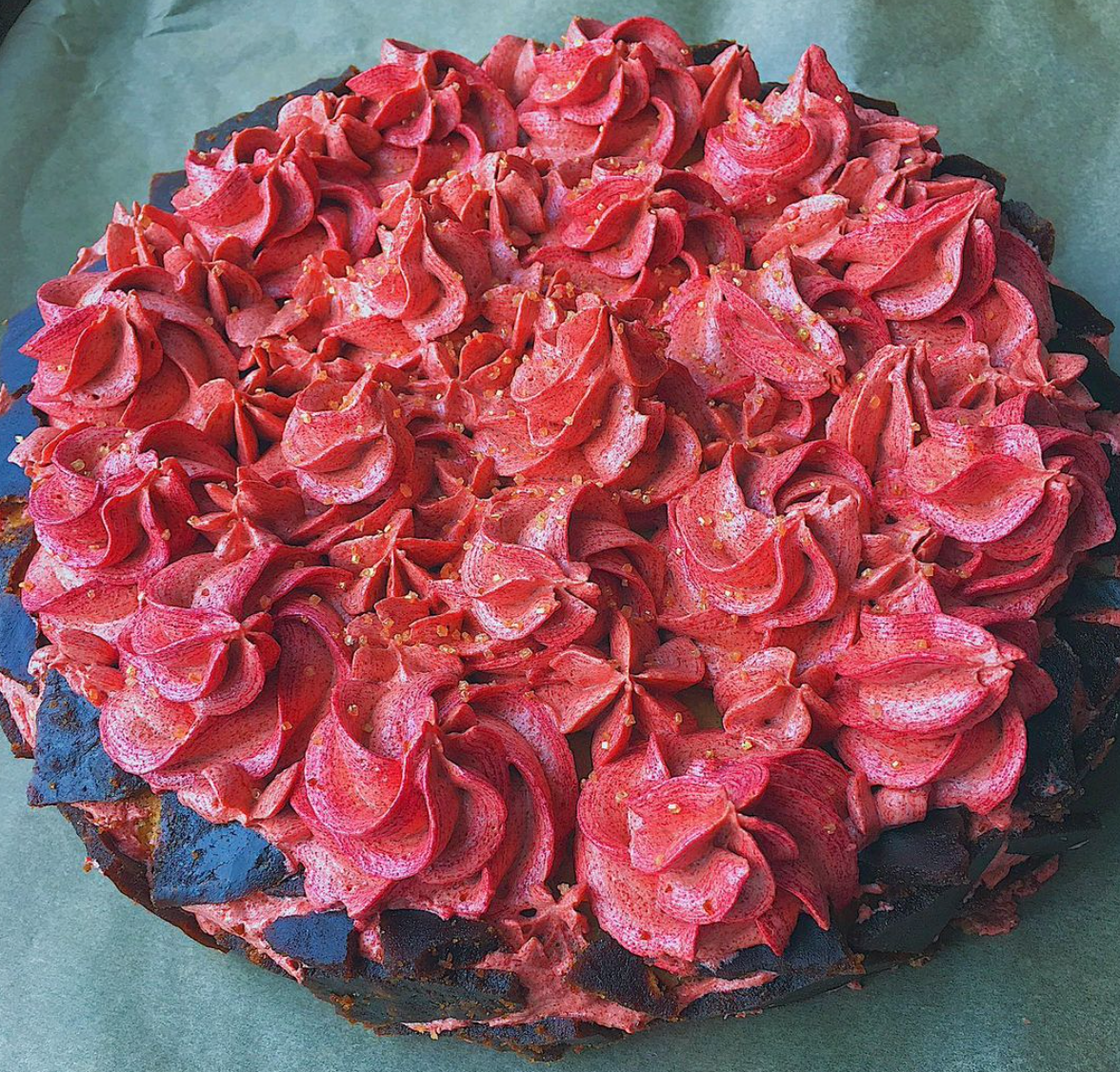 Brown Sugar Love Vanilla Cake