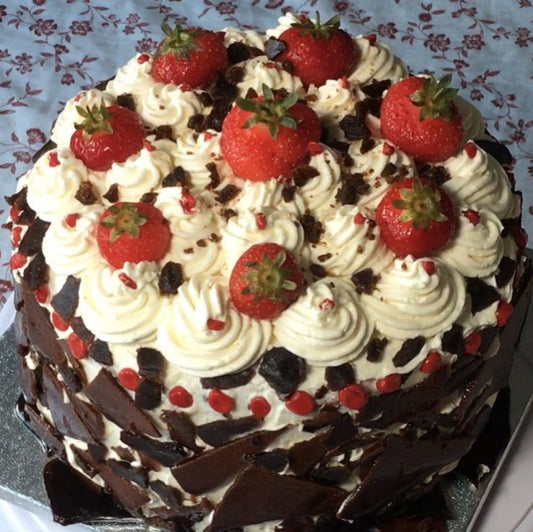 Creamy Strawberry Delight Cake - Cultured Bakehouse